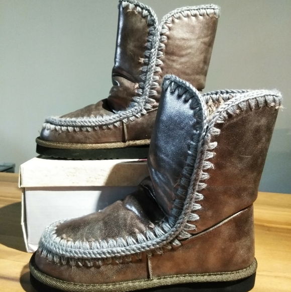 Cozy fall/winter boots - Picture 2 of 7